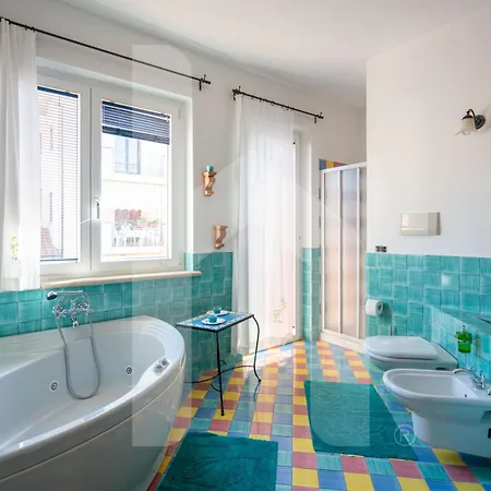 Homiday - Villino Dei Poeti Apartment *