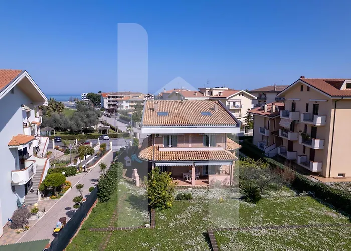 Apartamento Homiday - Villino Dei Poeti