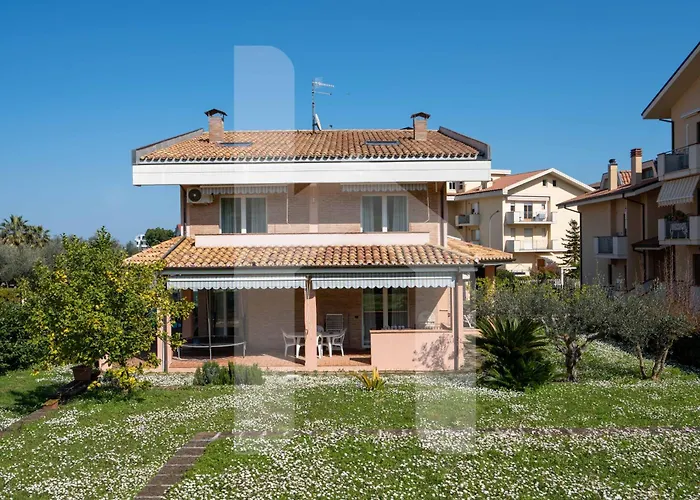 Homiday - Villino Dei Poeti Apartamento *