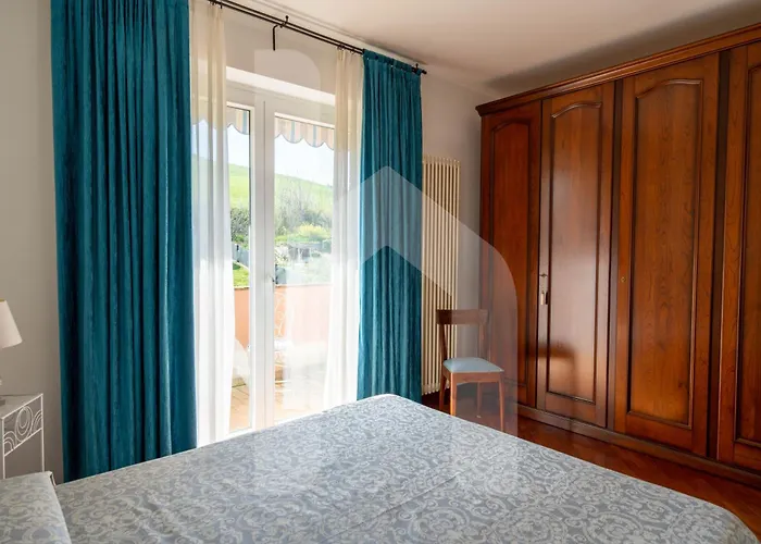 Homiday - Villino Dei Poeti Apartamento Pineto